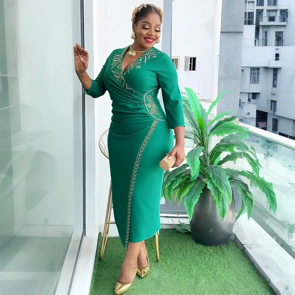 Robe moulante élégante cloutée grande taille pour femmes africaines