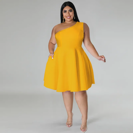Robe sans manches grande taille pour femme